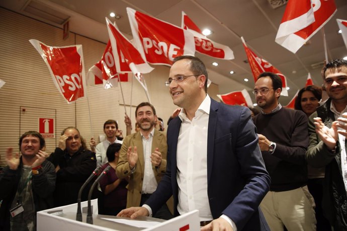 César Luena, en Ferraz, tras los resultados electorales andaluces