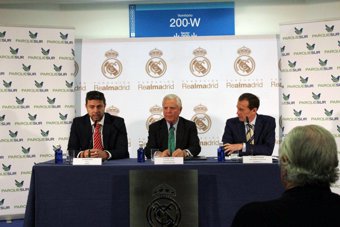 Firma convenio Parquesur-Fundación Real Madrid