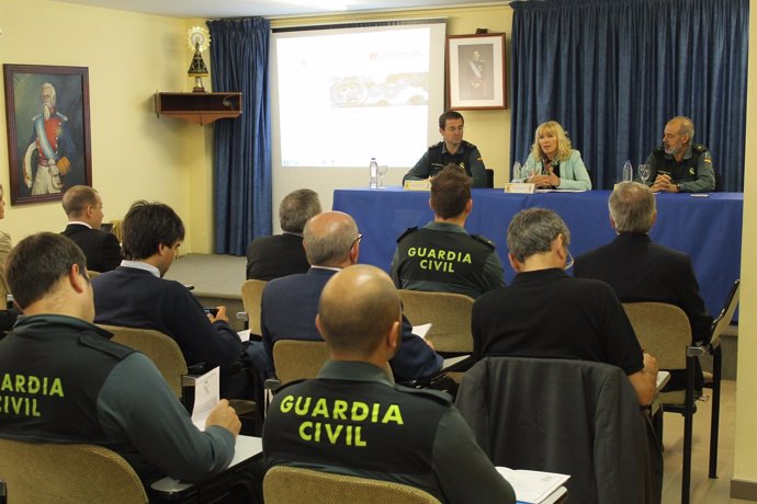 La Guardia Civil confisca en Lleida 90.000 paquetes de tabaco de contrabando