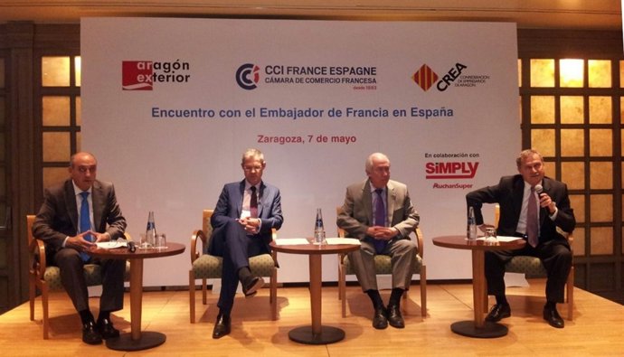 Francisco Bono en la clausura del Encuentro empresarial de Arex.