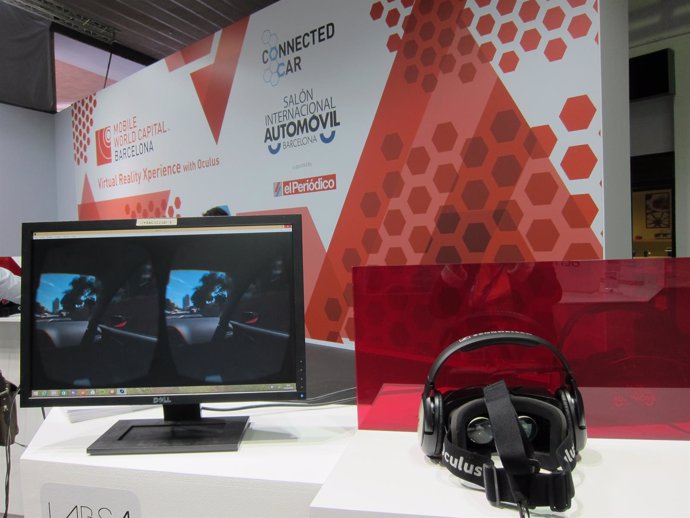 MWC Barcelona muestra una experiencia de realidad virtual de coche conectado