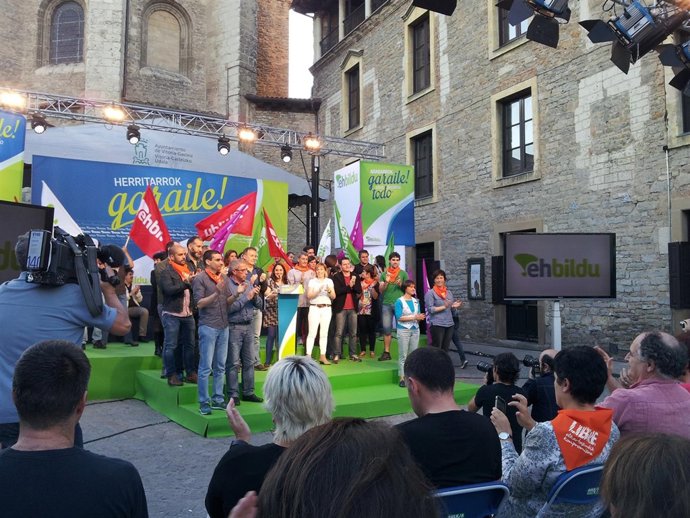 Acto de apertura de campaña de eh bildu en vitoria