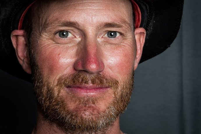 El regatista australiano Tom Addis