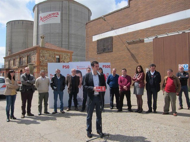 Tudanca con agentes económicos y sociales