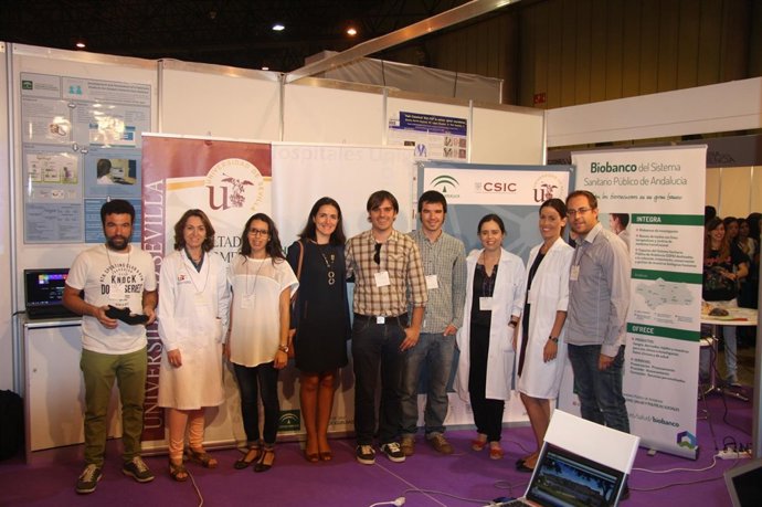 Virgen Macarena-Virgen del Rocío en la Feria de la Ciencia