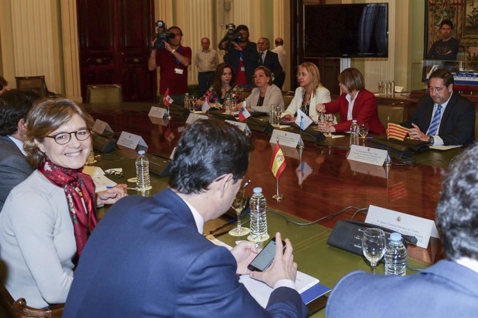 Consejera de ganaderia, Blanca Martinez, reunión ministerio. 08 MARZO 2015  Gabi