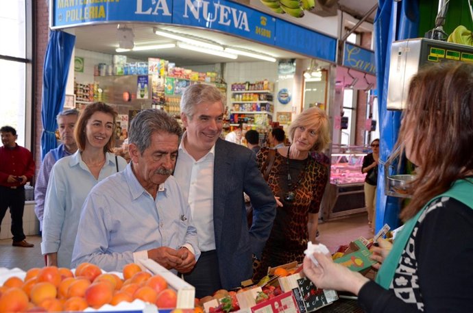 Revilla y Fuentes-Pila, en el Mercado de México 