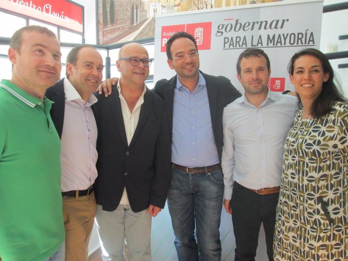 Rafael Hernando con el candidato del PSOE a la Alcaldía de Jaén