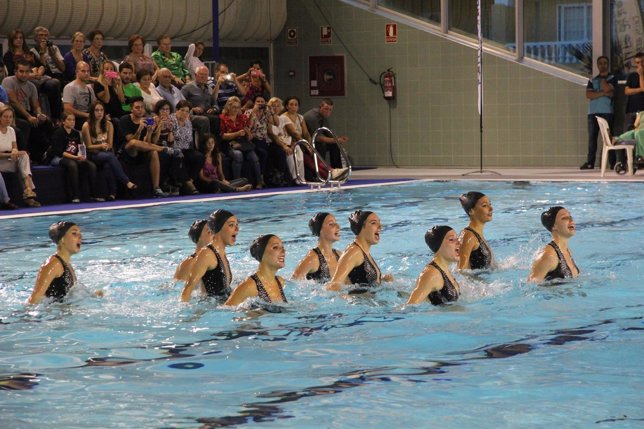 Equipo nacional natación sincronizada málaga piscina cubierta velez