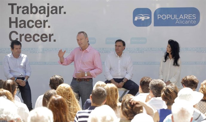 Fabra en la celebración del Día de Europa en Altea
