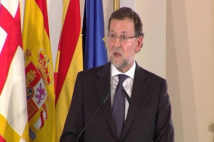 Rajoy agradece la inversión de industria automóvil