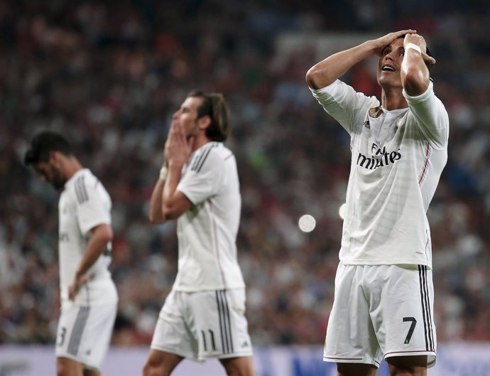 Cristiano y Bale lamentan el empate del Madrid ante el Valencia