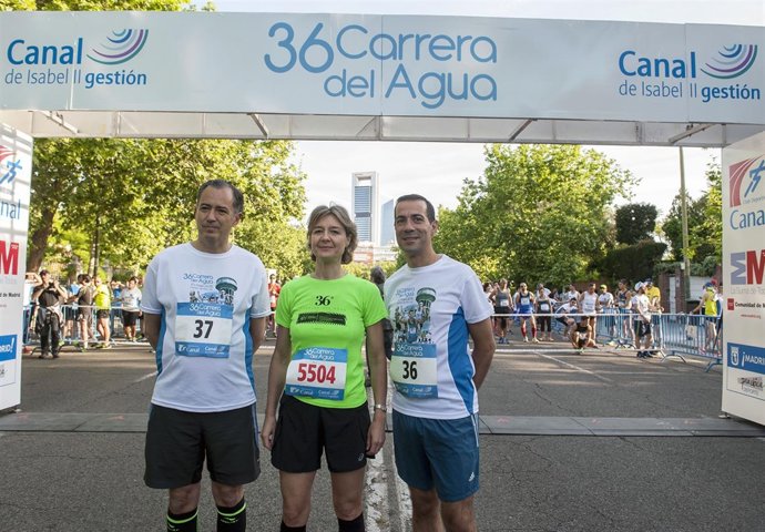 García Tejerina, Victoria y Cavero en la Carrera del Agua