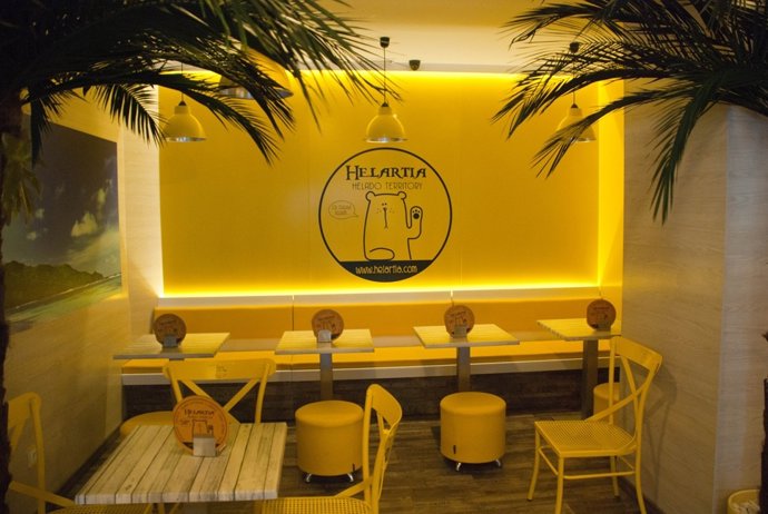 Helartia heladería córner franquicia
