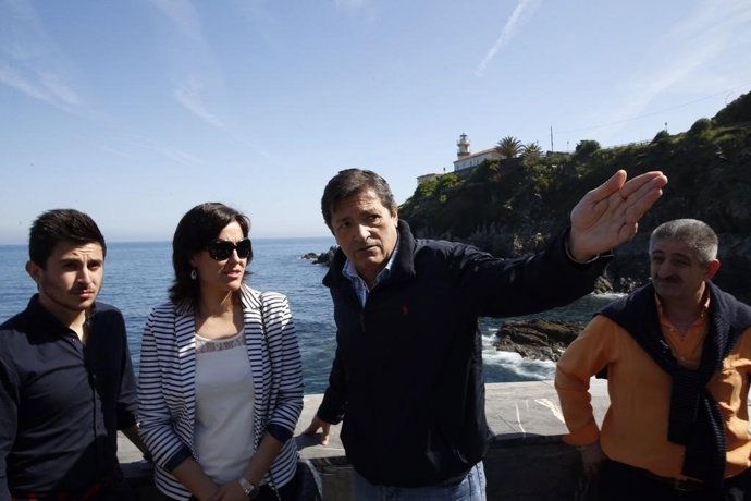 Javier Fernández en Luarca. 