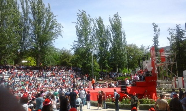 Acto de campaña de Gabilondo en Fuenlabrada