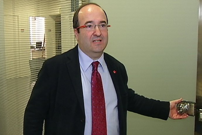 Iceta quiere a Sánchez de candidato