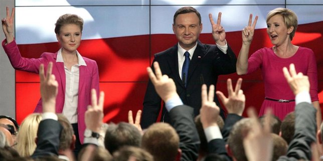 Andrzej Duda vence en las elecciones de Polonia