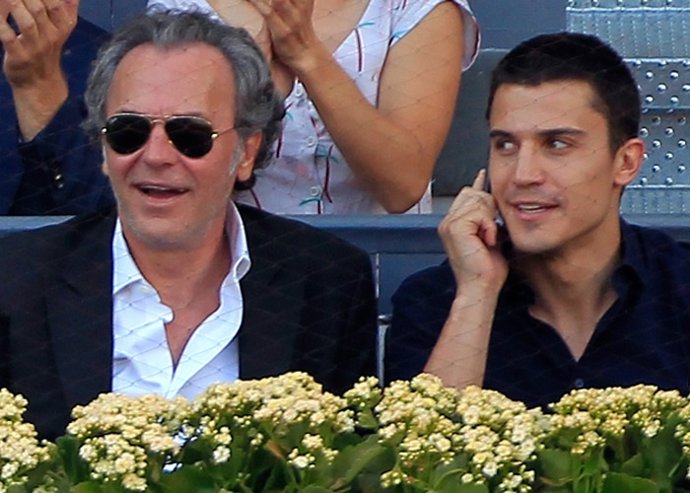 ALEX GONZÁLEZ Y CORONADO CON MIGUEL ÁNGEL SILVESTRE Y ÚRSULA CORBERO EN EL TENIS