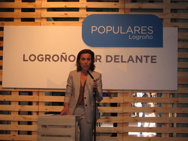 La candidata del PP Cuca Gamarra informa propuestas economía