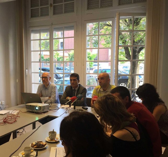 Andrés Carbonero, Mariano Oto y Antidio Martínez de Lizarrondo 