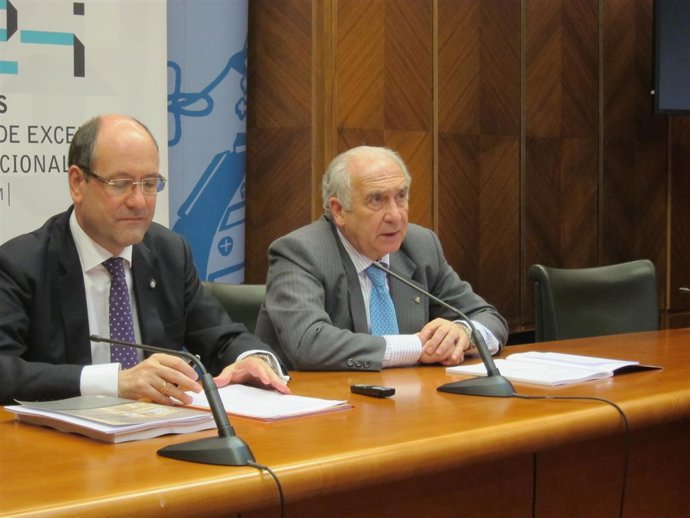 Álvarez (izquierda) y Gotor, en la rueda de prensa. 