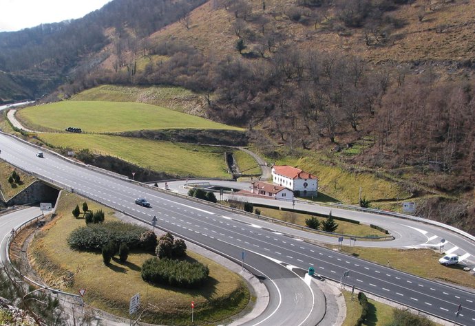 Vista de la N-121-A. 