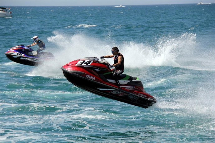 Motos acuáticas mar turismo náutico marbella solmarina mancomunidad mediterráneo