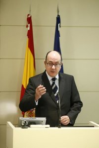 Roldán (AEB) defiende los derechos de pensión de Ángel Cano (BBVA)
