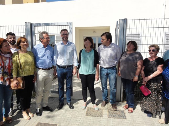 Armengol presenta propuestas de Servicios Sociales