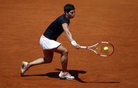 Suárez supera con trabajo a Barthel en Roma