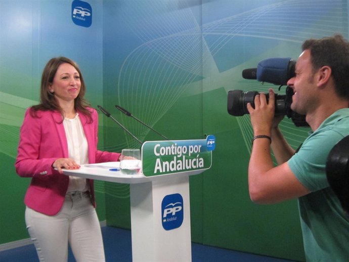 Patricia Navarro, hoy ante los medios