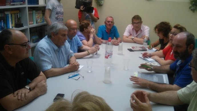 Reunión de Jiménez con la Federación de Vecinos Saltés. 