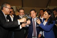 Page quiere que Fenavin se encargue de organizar "todos los trabajos del promoción" del conjunto del vino de C-LM
