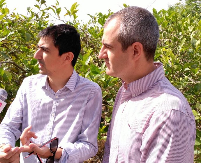 Los candidatos de UPyD Rubén J. Serna y César Nebot