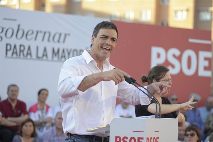 Pedro Sánchez en un mitin