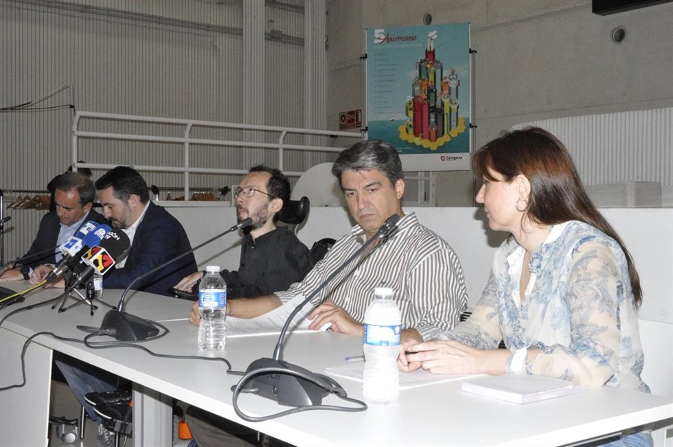 Echenique y su equipo han presentado las propuestas económicas.