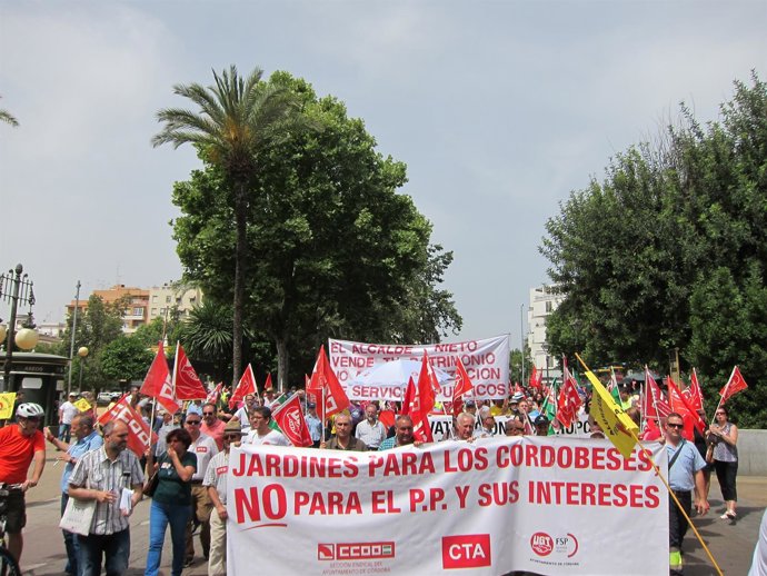 Cabecera de la manifestación de empleados municipales