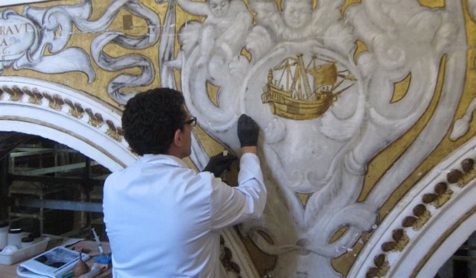 Trabajos de restauración en Santa María la Blanca