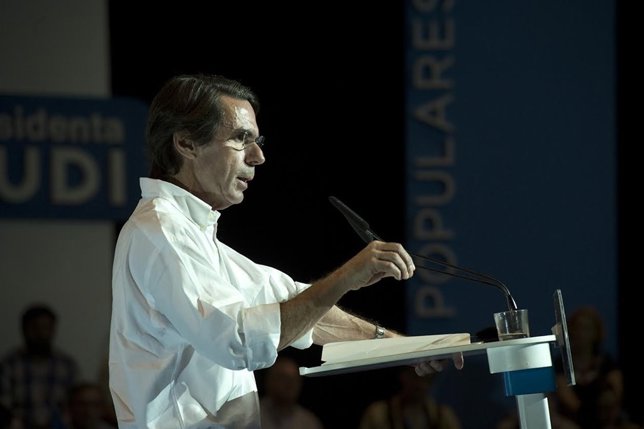 José María Aznar en el mitin de Zaragoza