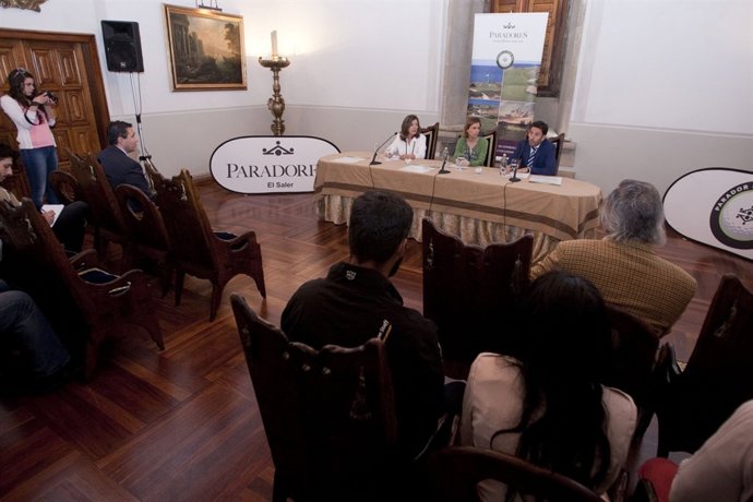 Np E Fotos Turismo De Galicia: NAVA CASTRO DESTACA QUE O TURISMO DE GOLF ENRIQUE