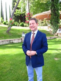 Page dice que "hará lo que convenga C-LM por encima" del PSOE