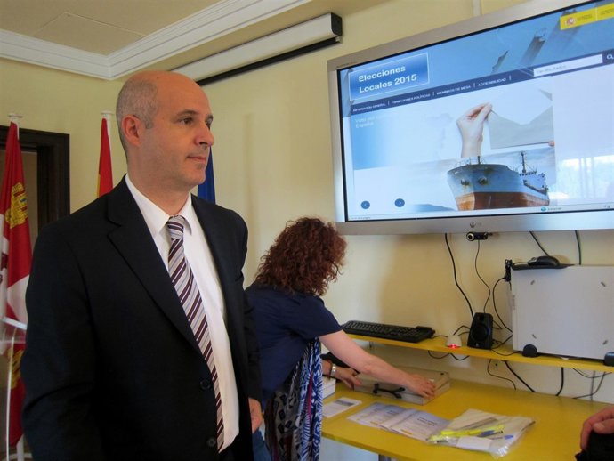 Jorge Llorente, en la Sala de Incidencias de cara al proceso electoral. 