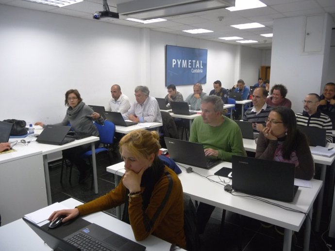 Participantes en los cursos de Pymetal