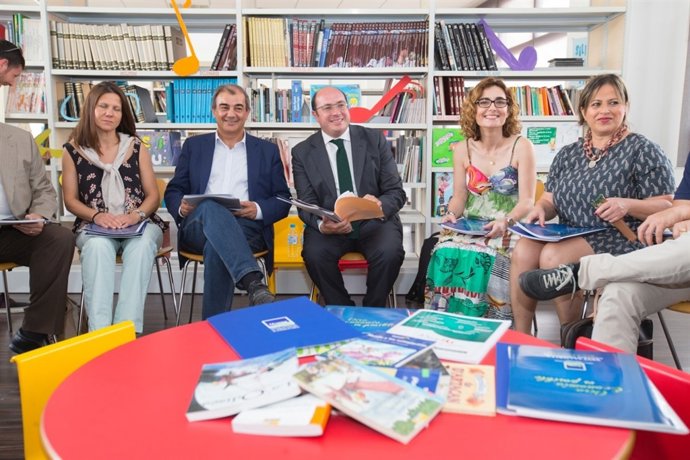 Reunión mantenida con los consejos rectores de Ucomur y Ucoerm