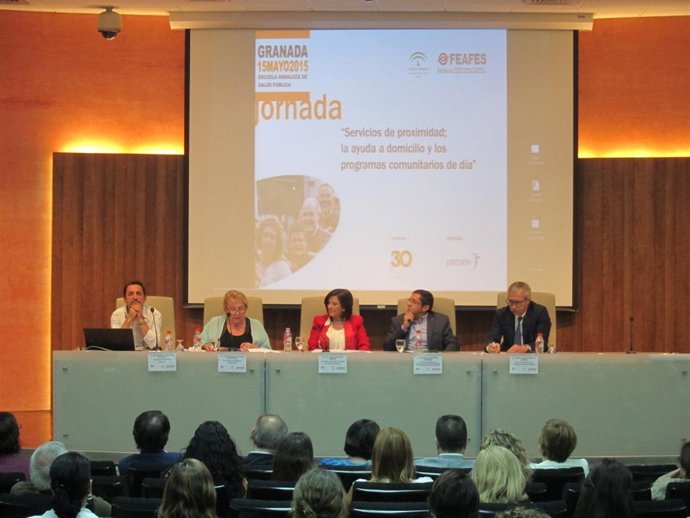 La consejera en la inaguración de las jornadas