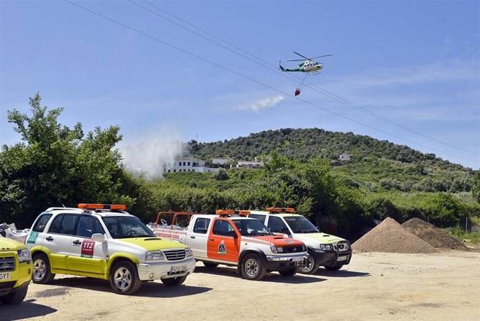Simulacro de incendio forestal en Cazalla de la Sierra