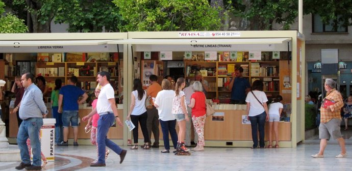 Stands de la Feria del Libro de Sevilla