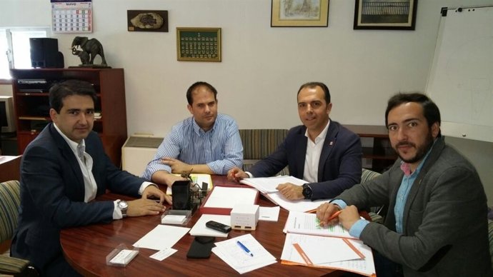 Reunión con los empresarios.