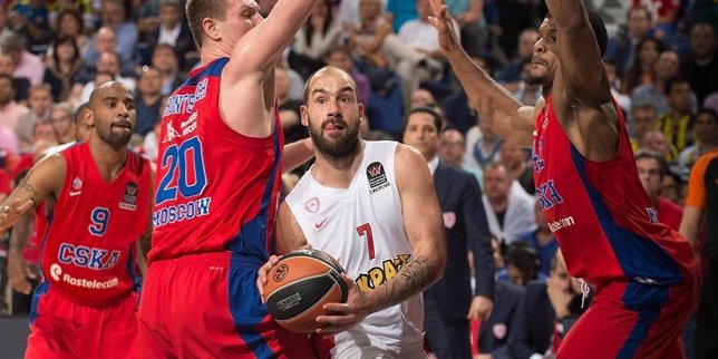 Spanoulis vuelve a zamparse al CSKA y devuelve al Olympiacos a la final
